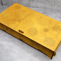 Подарочные коробки и шкатулки